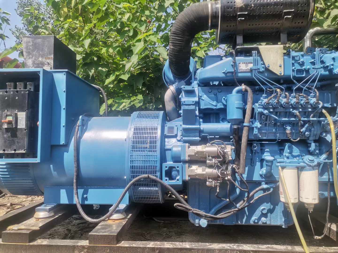 瑞安详细说明降低 800kW 柴油发电机输出电流波动的方法